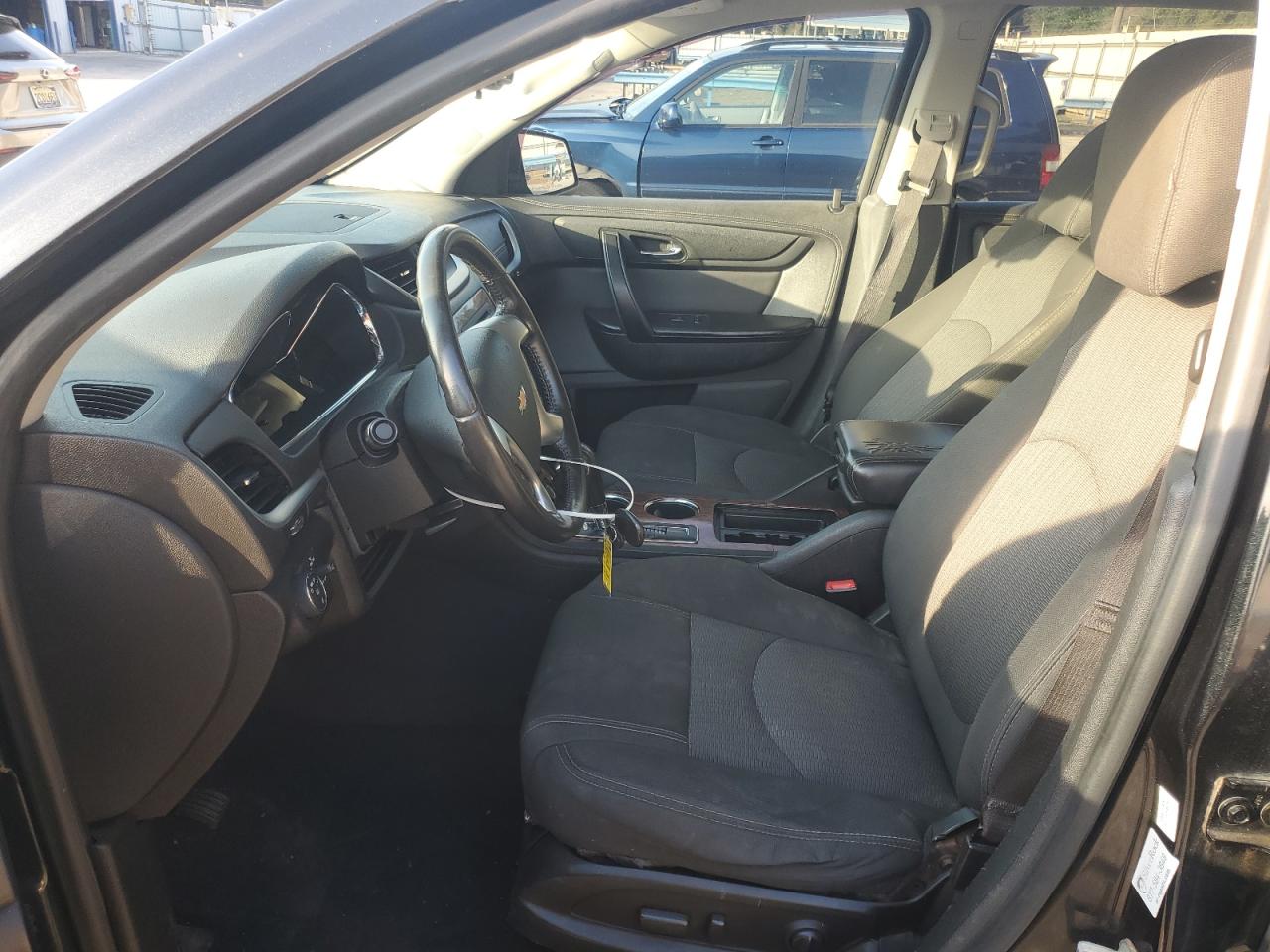 CHEVROLET TRAVERSE LT