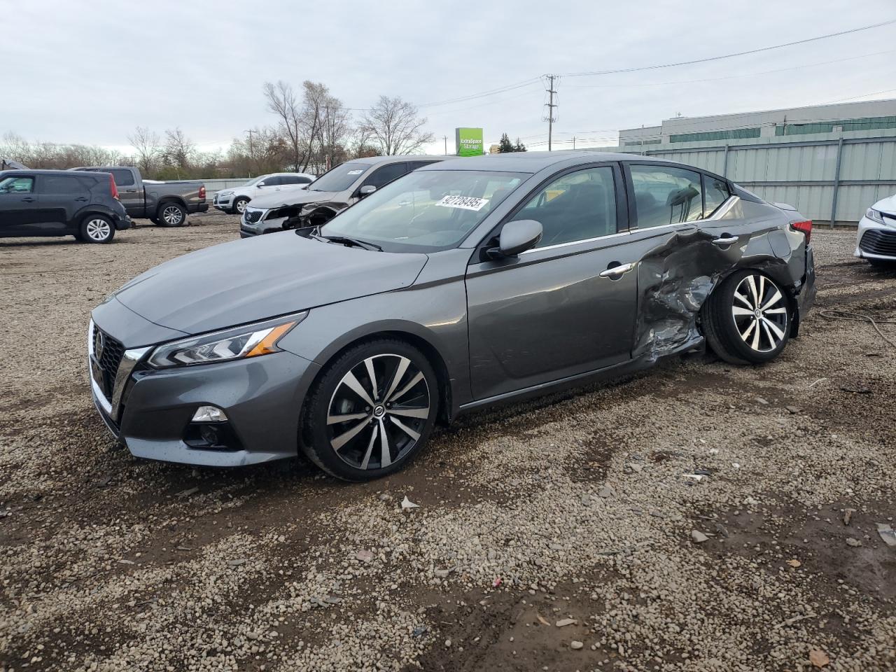 NISSAN ALTIMA PLATINUM