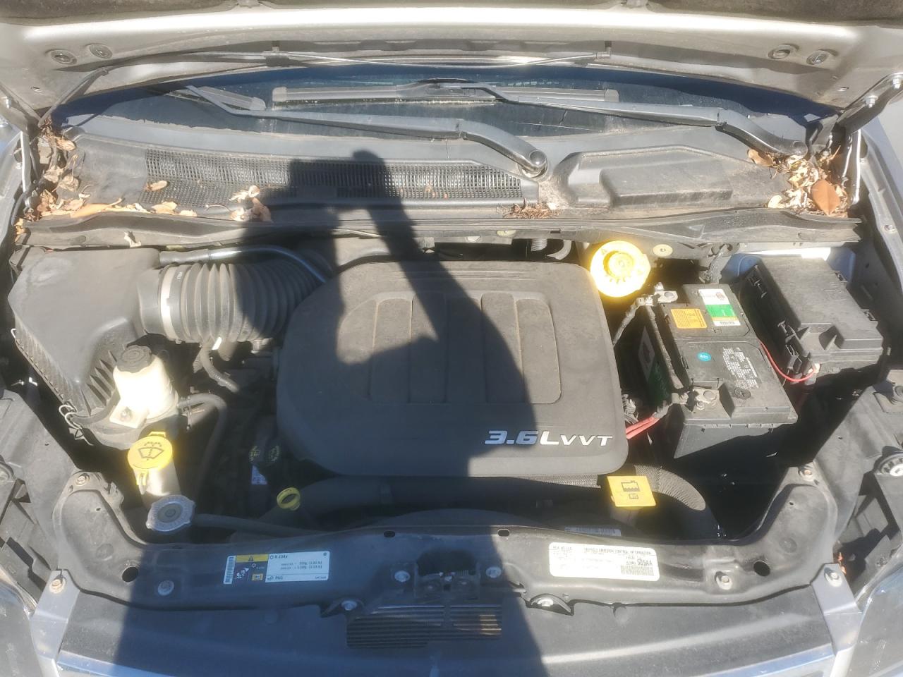 CHRYSLER TOWN & COUNTRY S