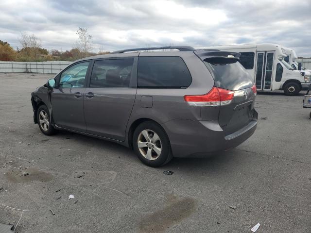 2011 TOYOTA SIENNA LE - 5TDKK3DC8BS135607