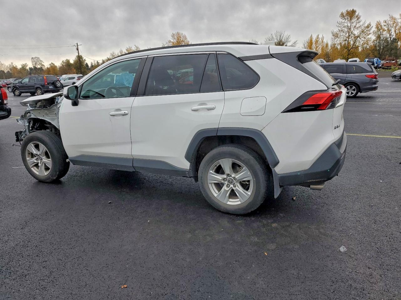 TOYOTA RAV4 XLE