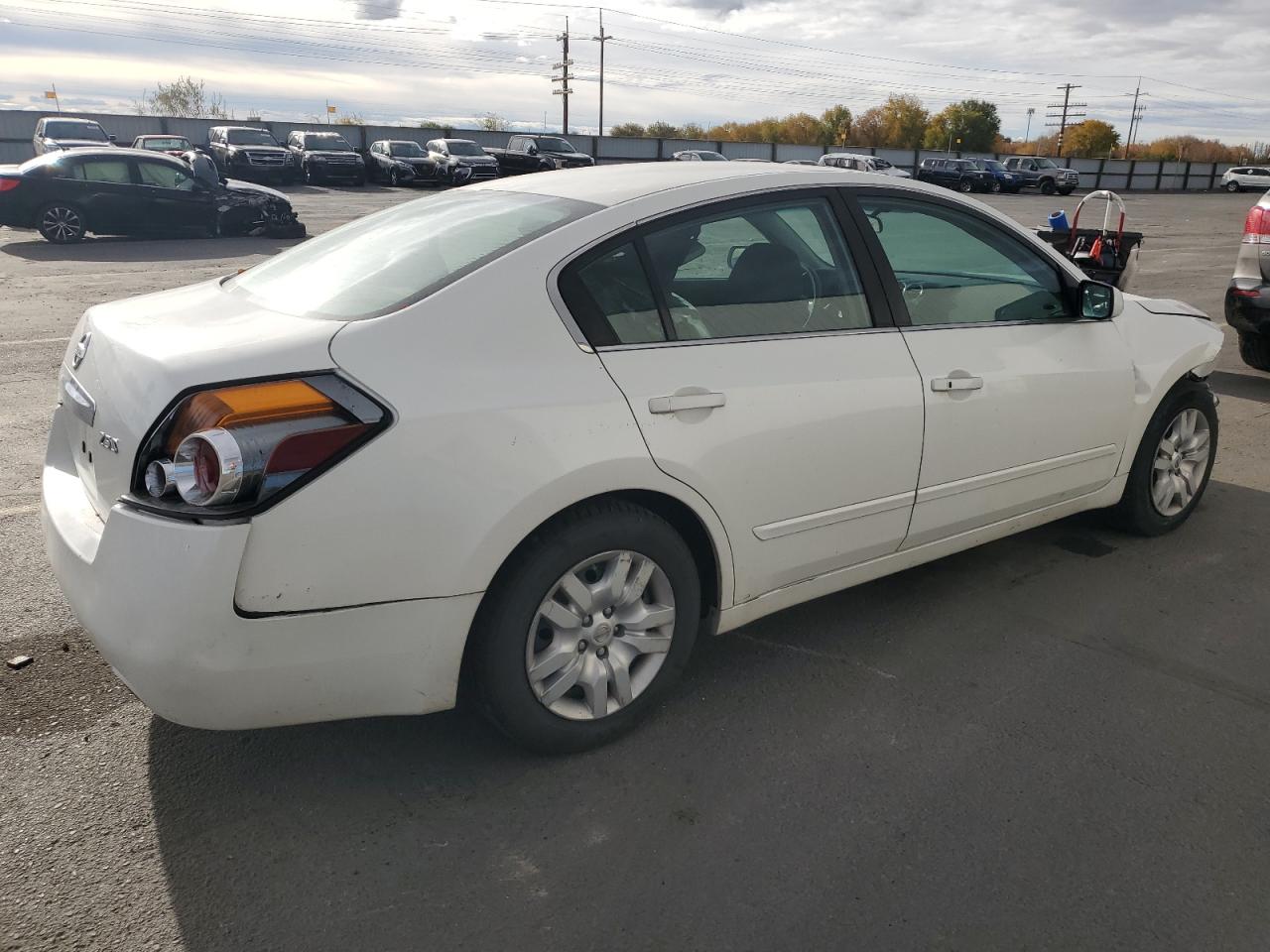 NISSAN ALTIMA BASE