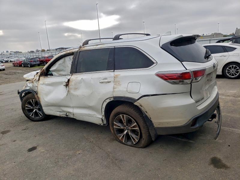 2016 TOYOTA HIGHLANDER #3304811640