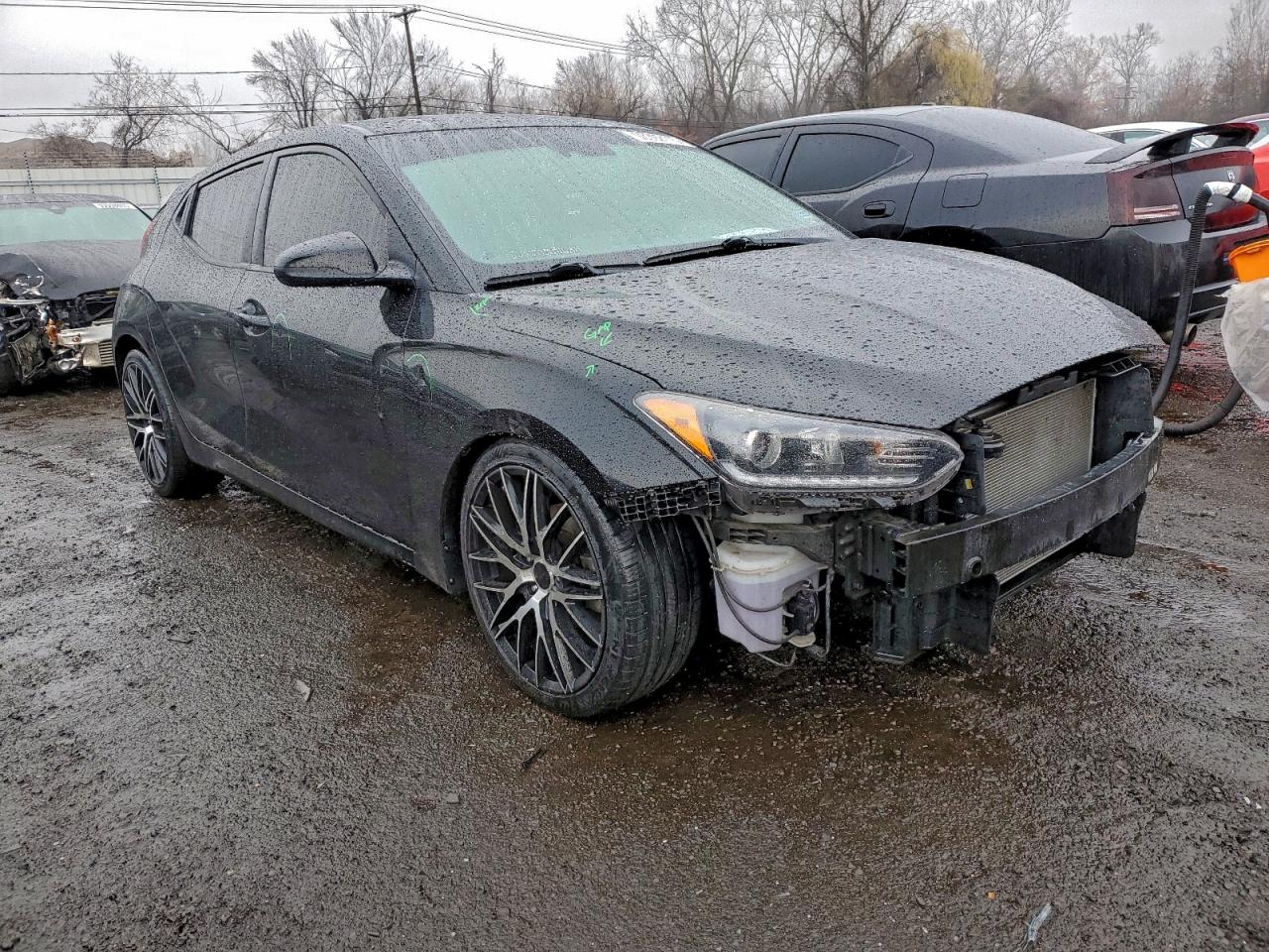 HYUNDAI VELOSTER BASE