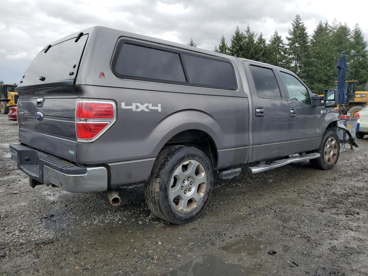 FORD F-150 SUPERCREW