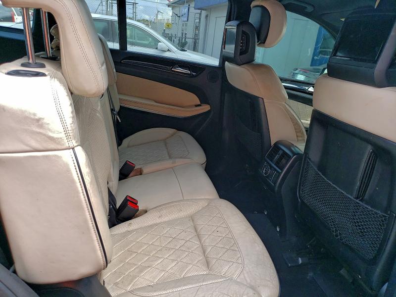 2016 MERCEDES-BENZ GL 550 4MA #3297909833