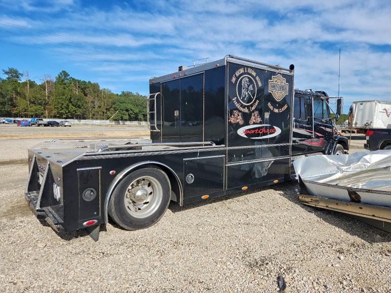 2004 FREIGHTLINER SPORT CHAS #3303744423