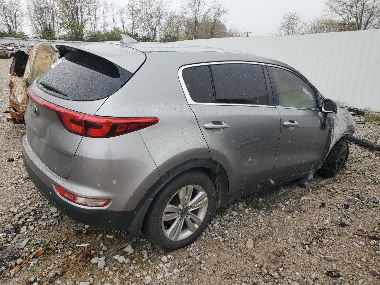 KIA SPORTAGE LX
