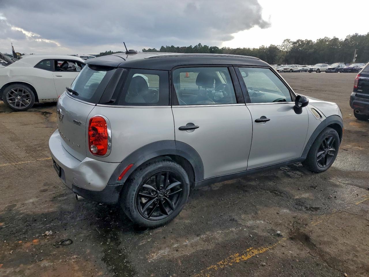 MINI COOPER COUNTRYMAN