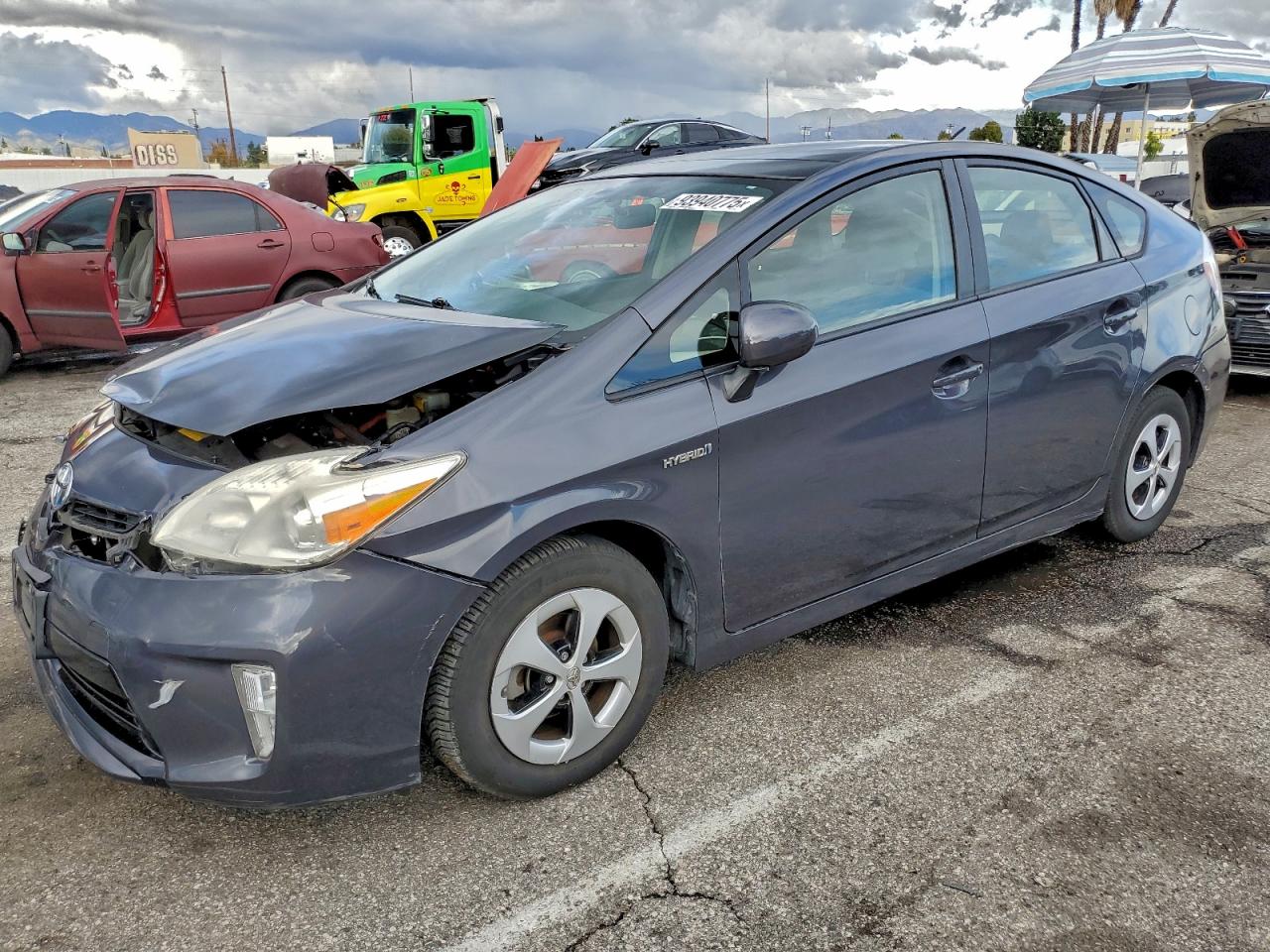 TOYOTA PRIUS
