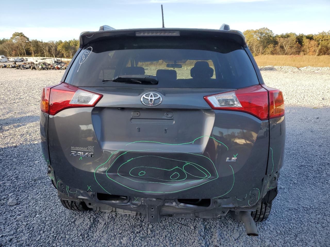 TOYOTA RAV4 LE