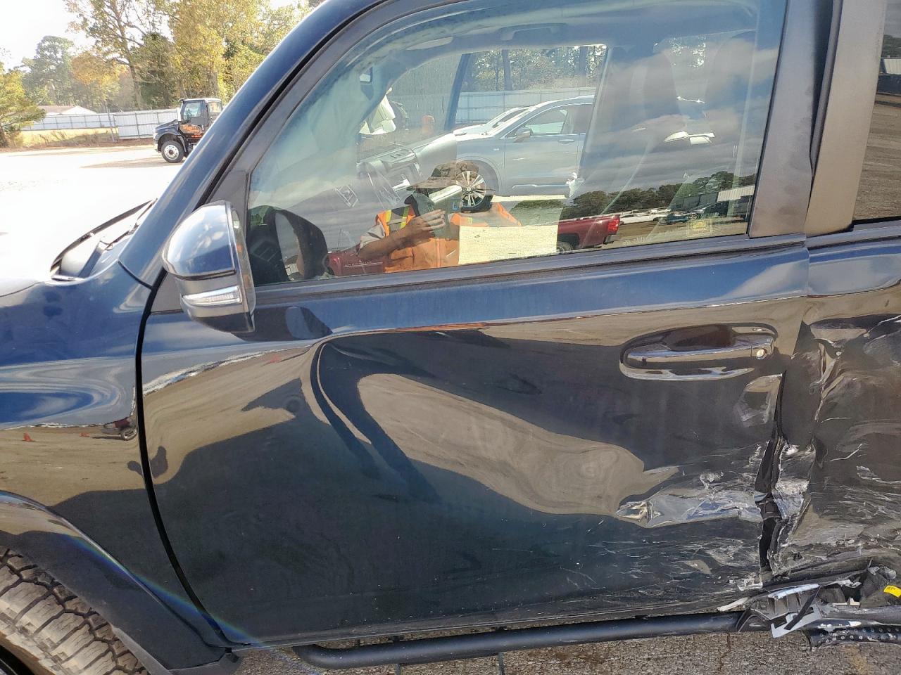 TOYOTA 4RUNNER SR5/SR5 PREMIUM