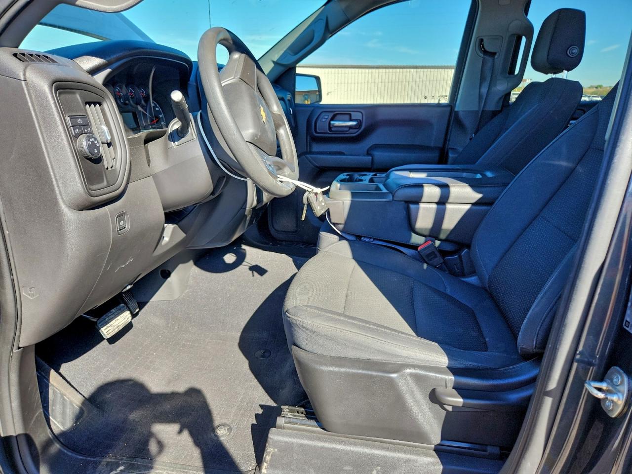 CHEVROLET SILVERADO C1500 CUSTOM