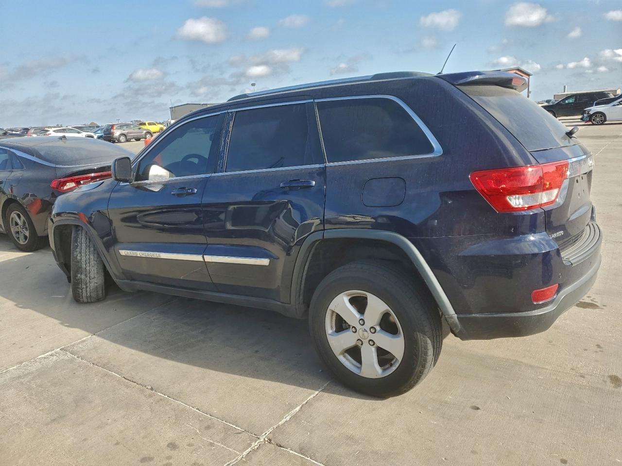 JEEP GRAND CHEROKEE LAREDO
