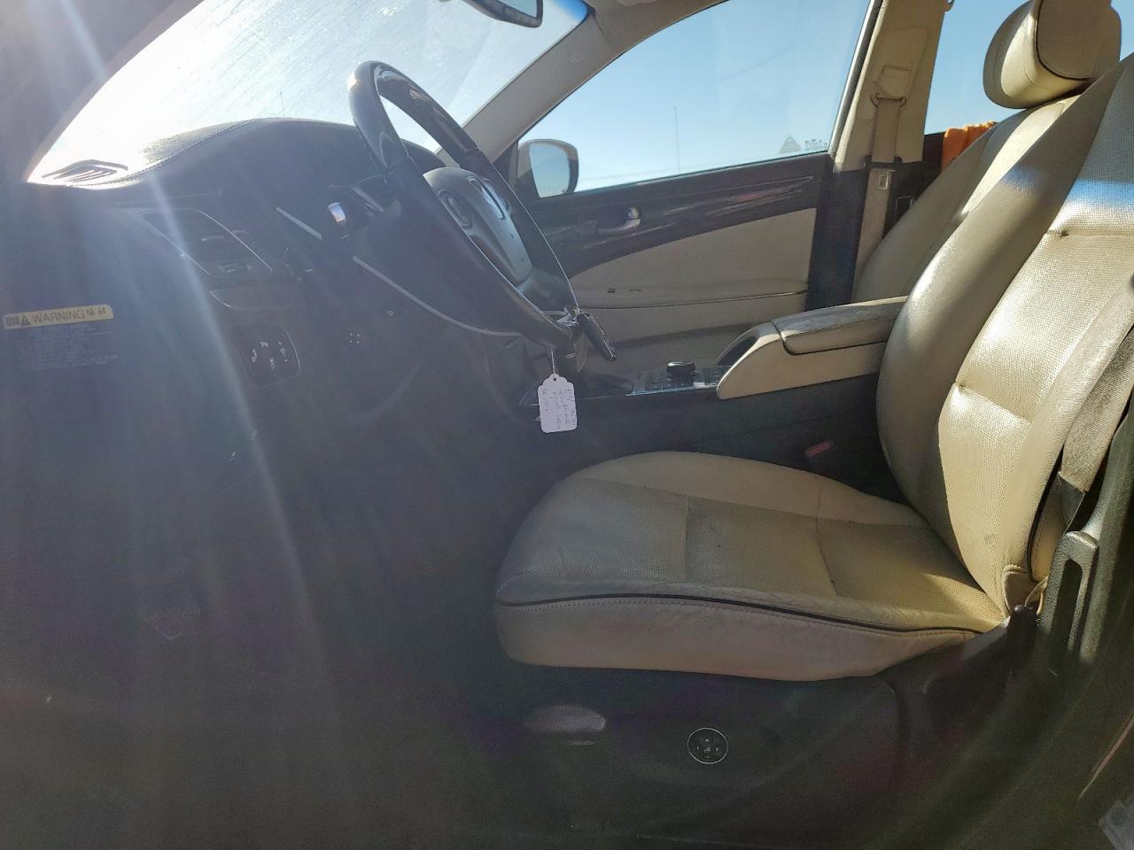 HYUNDAI EQUUS SIGNATURE