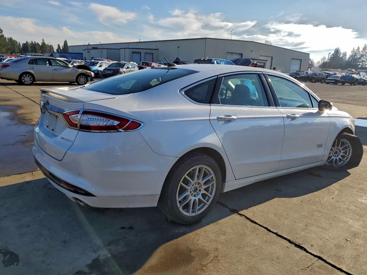 FORD FUSION TITANIUM PHEV
