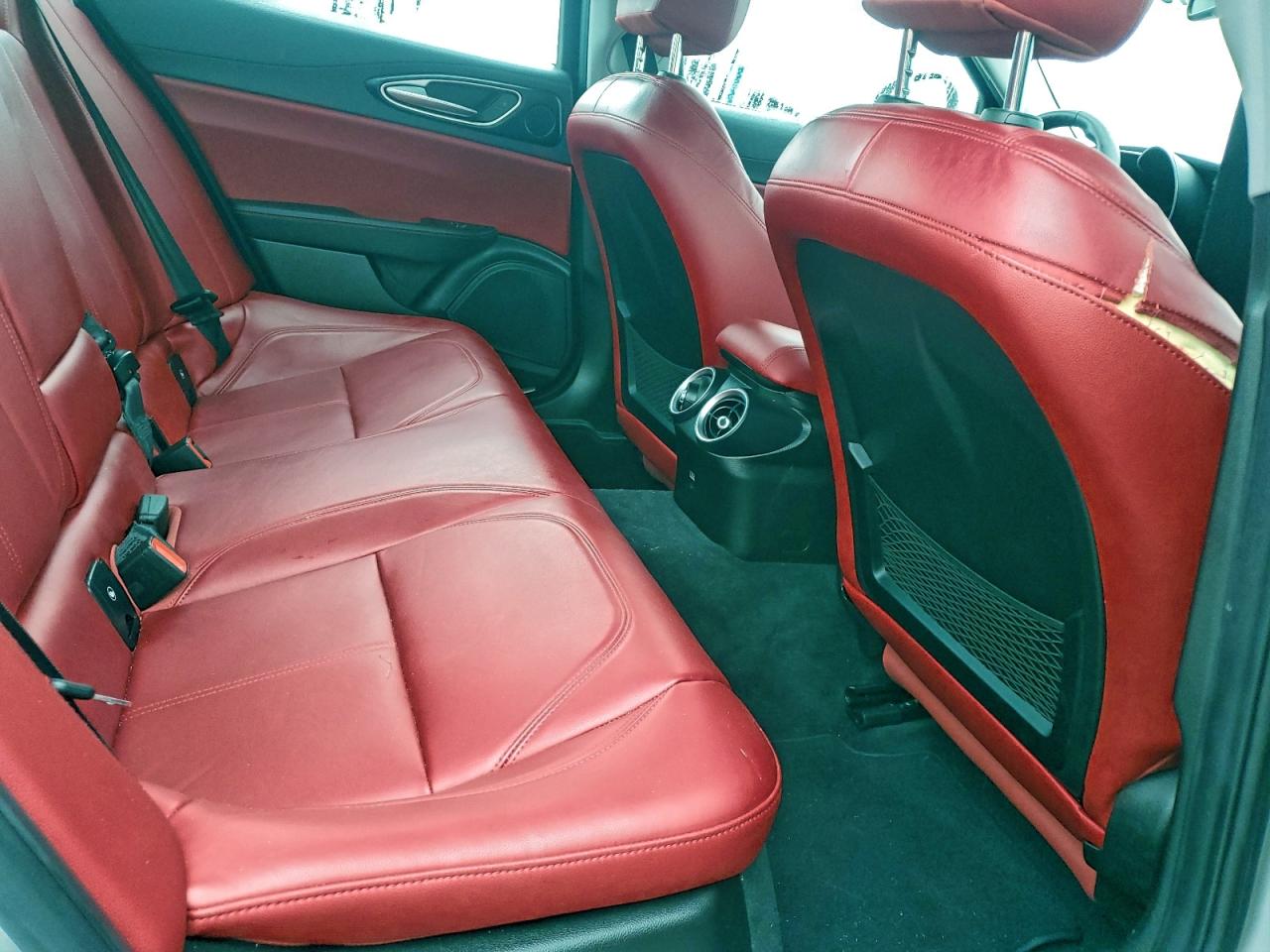 ALFA ROMEO GIULIA Q4