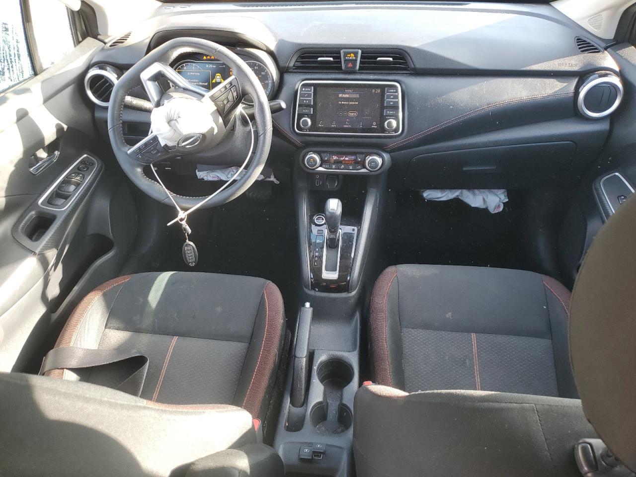 NISSAN VERSA SR
