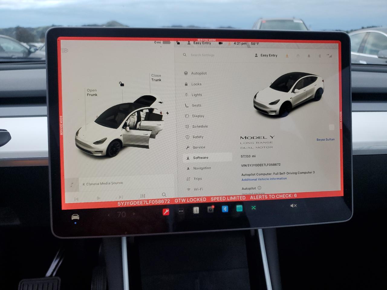TESLA MODEL Y