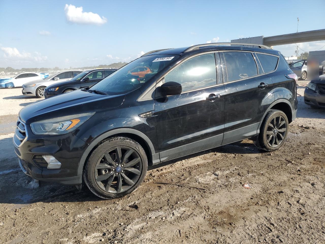 FORD ESCAPE SE