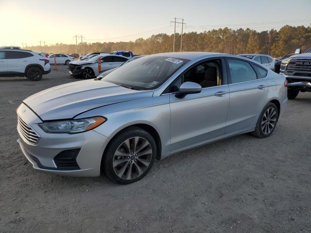 Global Auto Auctions: 2019 FORD FUSION SE