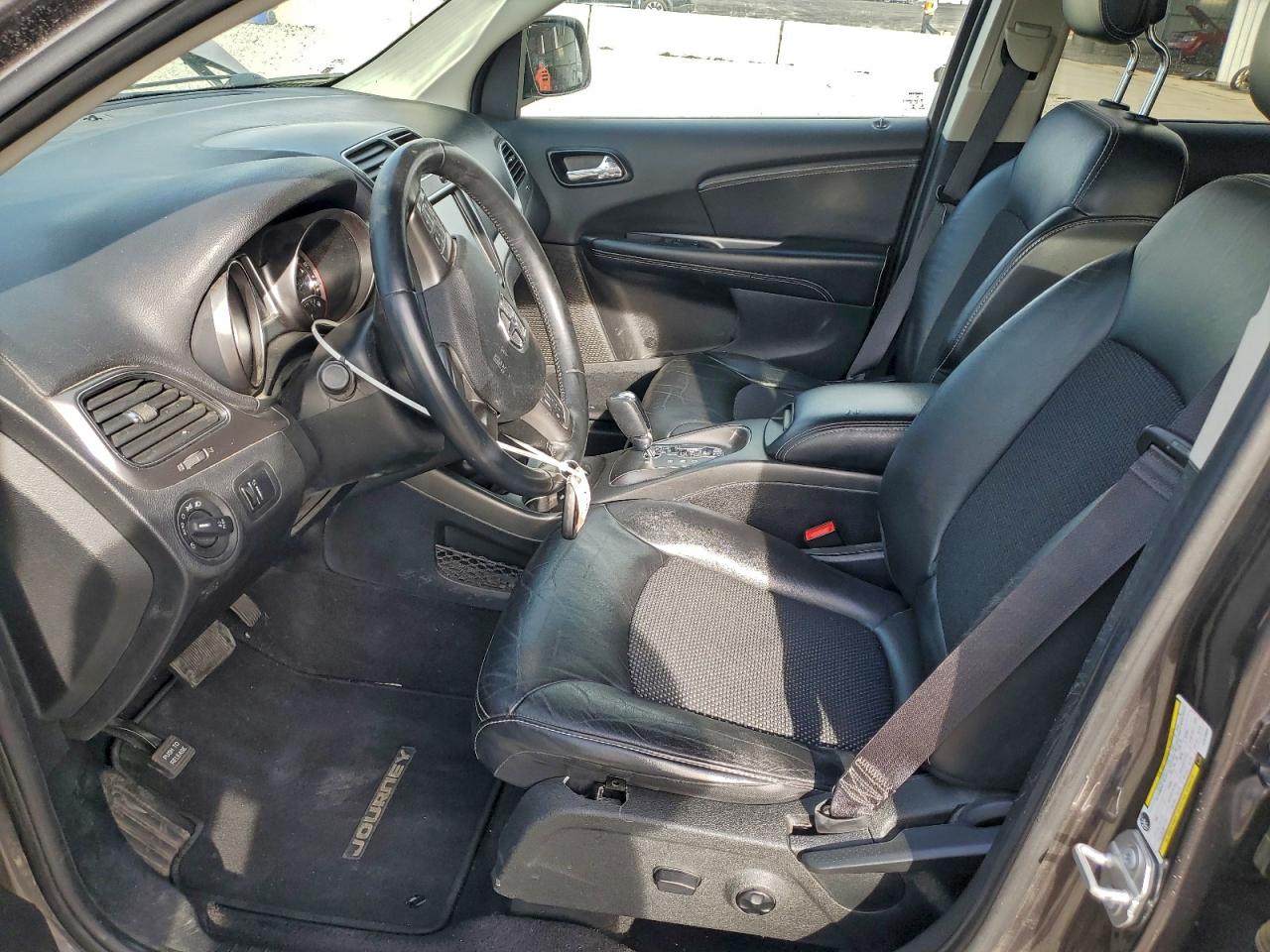 DODGE JOURNEY CROSSROAD