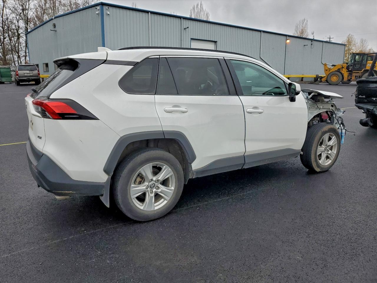 TOYOTA RAV4 XLE