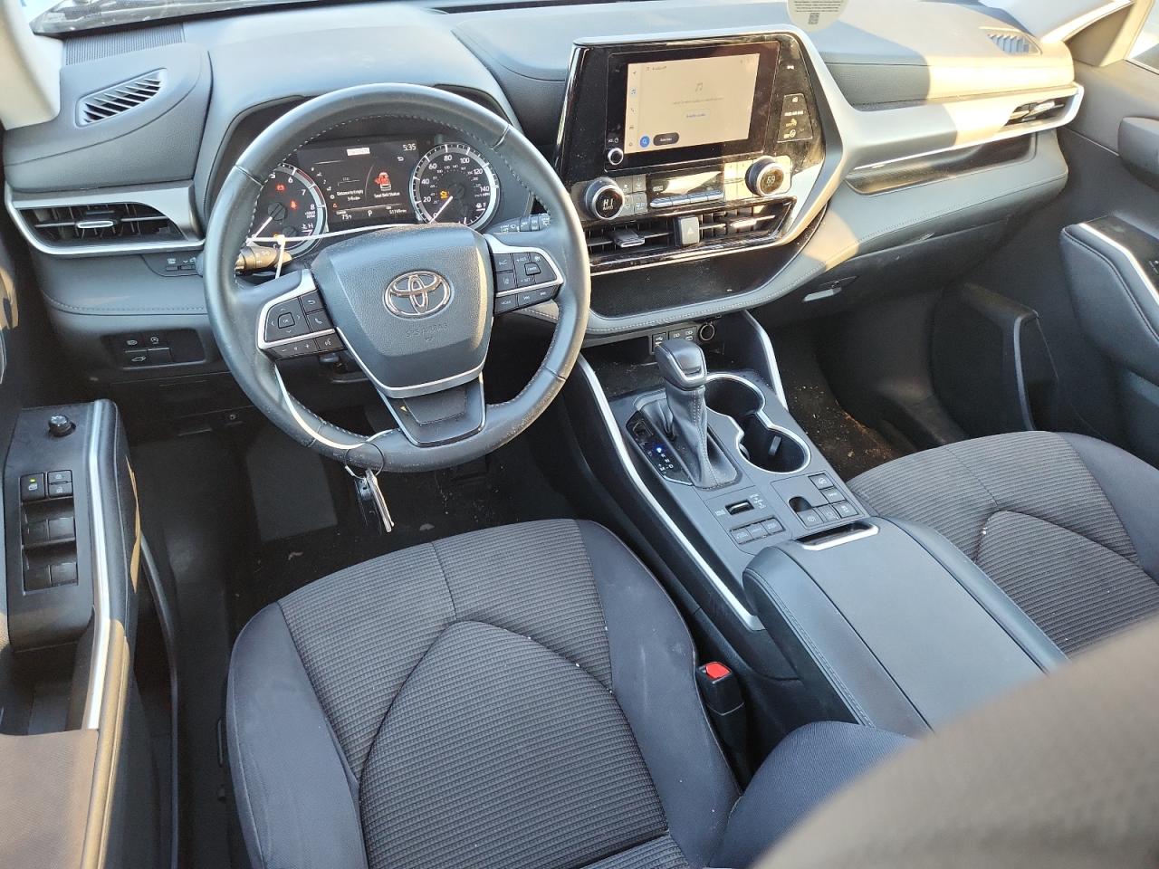 Lot #3302816934 2023 TOYOTA HIGHLANDER