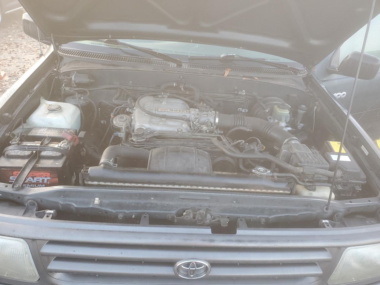 Lot #3312770126 1993 TOYOTA T100