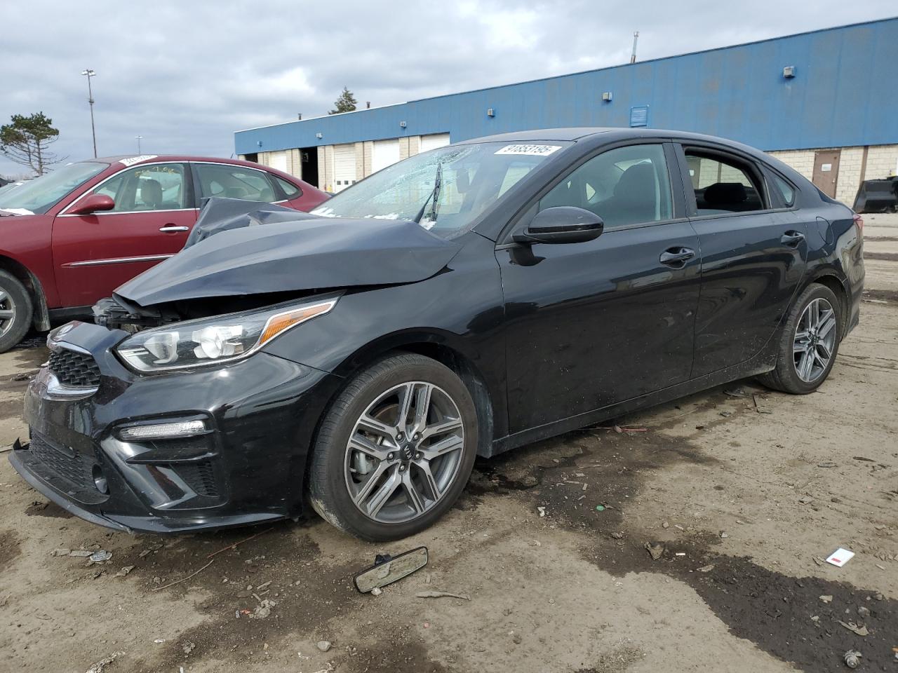 KIA FORTE GT LINE
