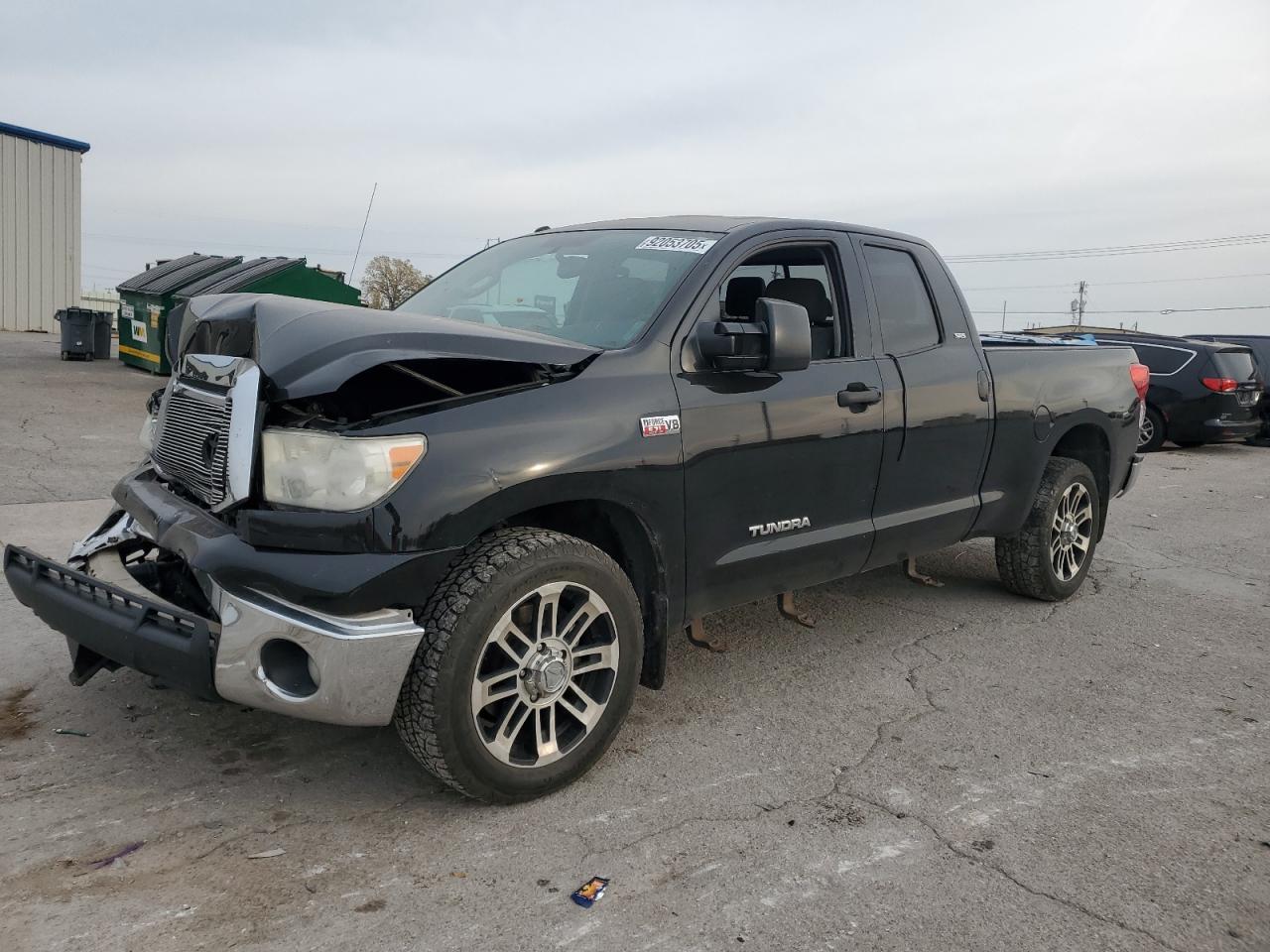 TOYOTA TUNDRA DOUBLE CAB SR5