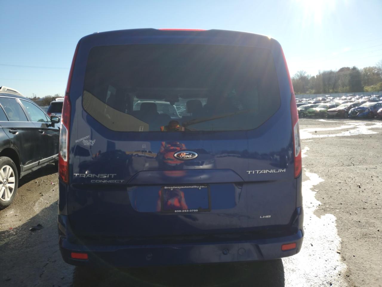 FORD TRANSIT CONNECT TITANIUM