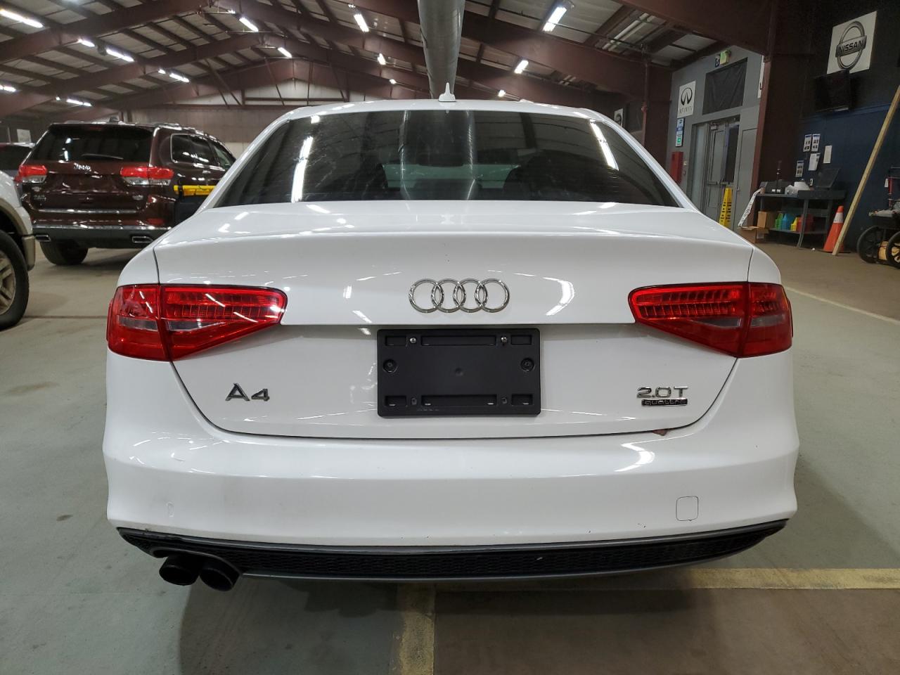AUDI A4 PREMIUM S-LINE