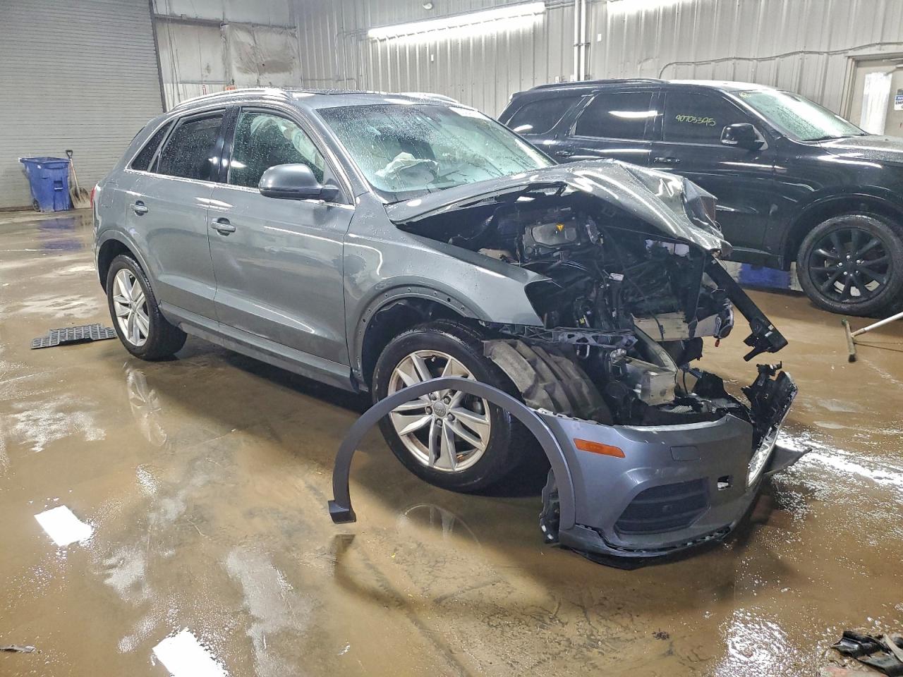 AUDI Q3 PREMIUM PLUS