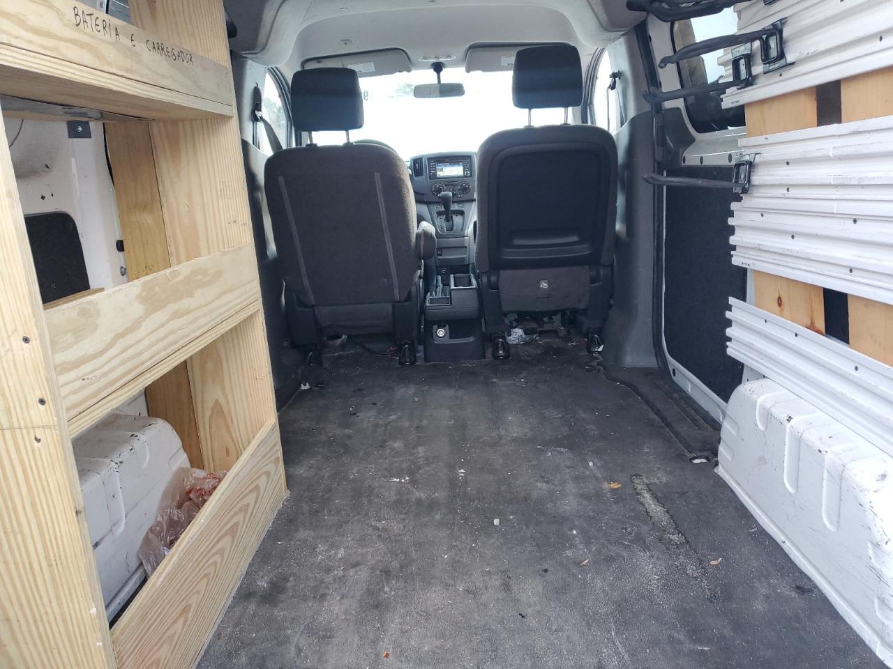 CHEVROLET EXPRESS LT