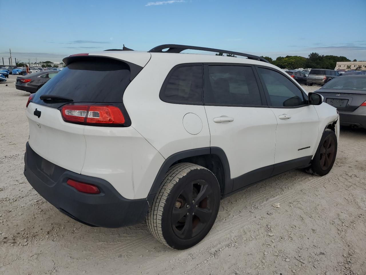 JEEP GRAND CHEROKEE LATITUDE