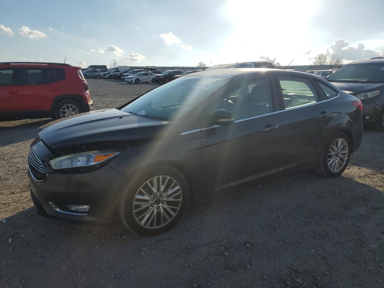 FORD FOCUS TITANIUM