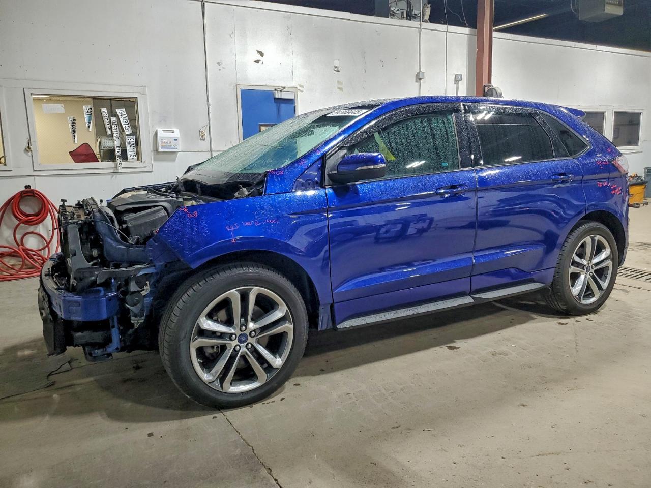 FORD EDGE SPORT