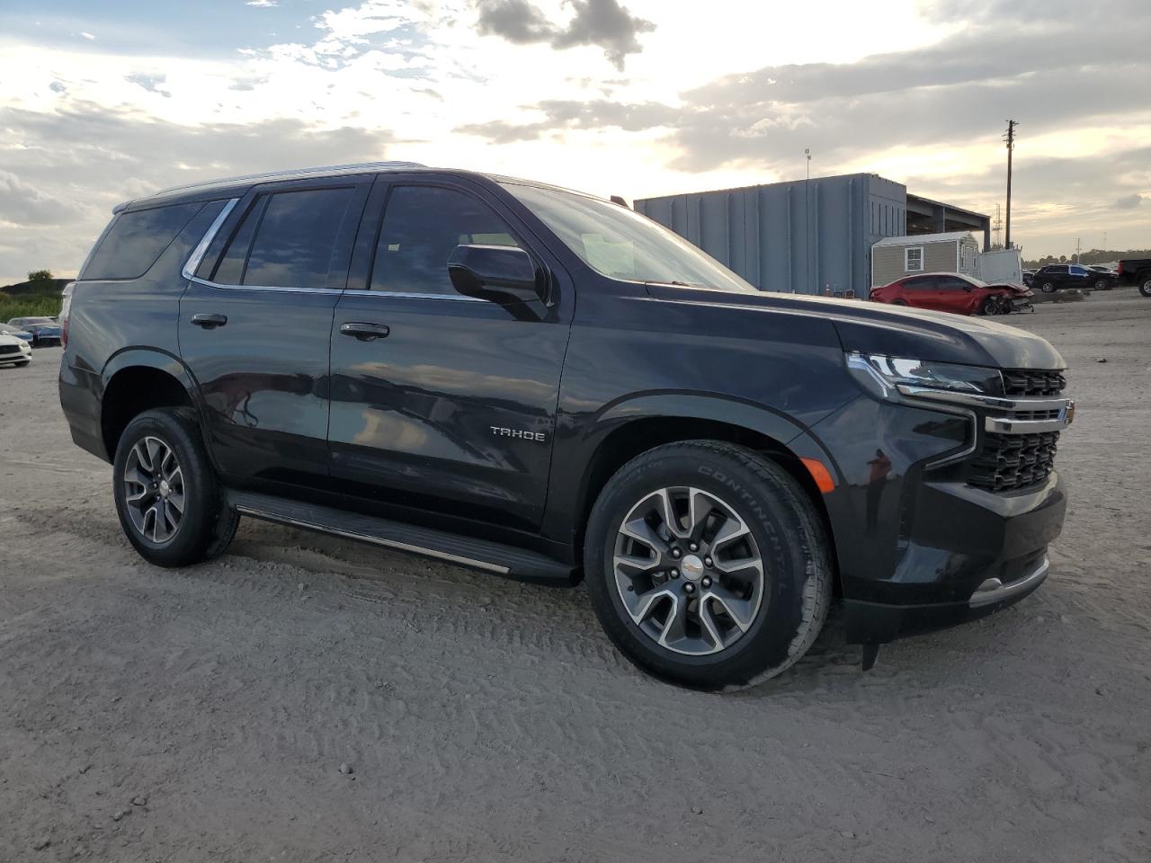 CHEVROLET TAHOE C1500 LS