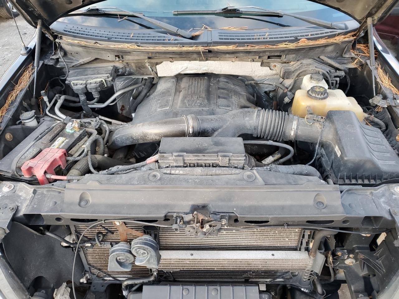 FORD F-150 SUPER CAB