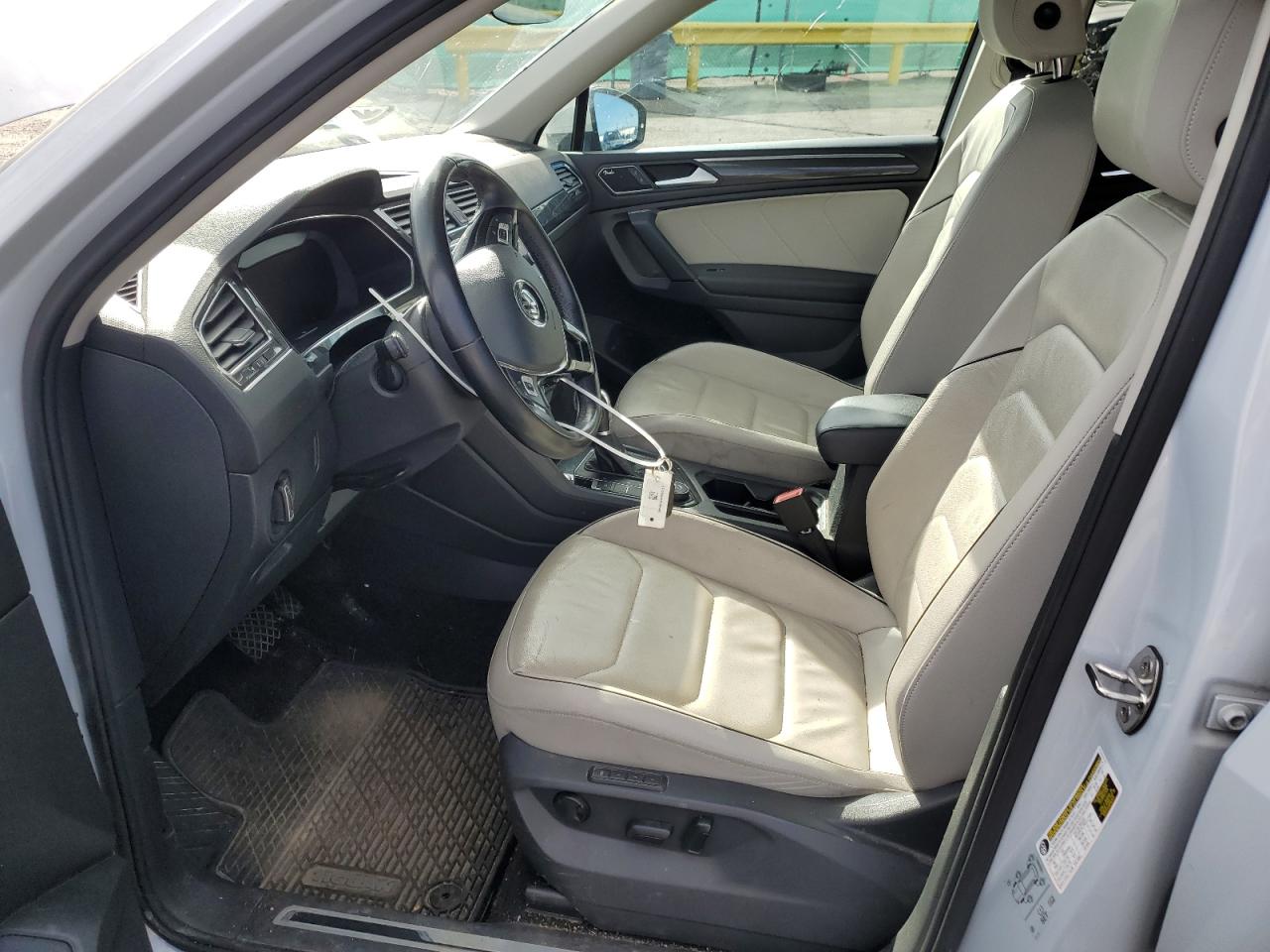 VOLKSWAGEN TIGUAN SEL PREMIUM