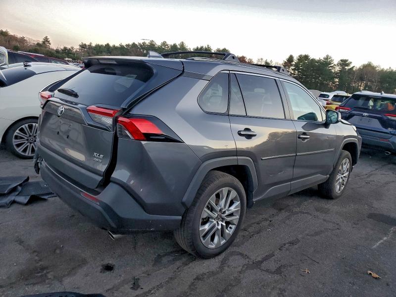 2024 TOYOTA RAV4 XLE P #3318985917