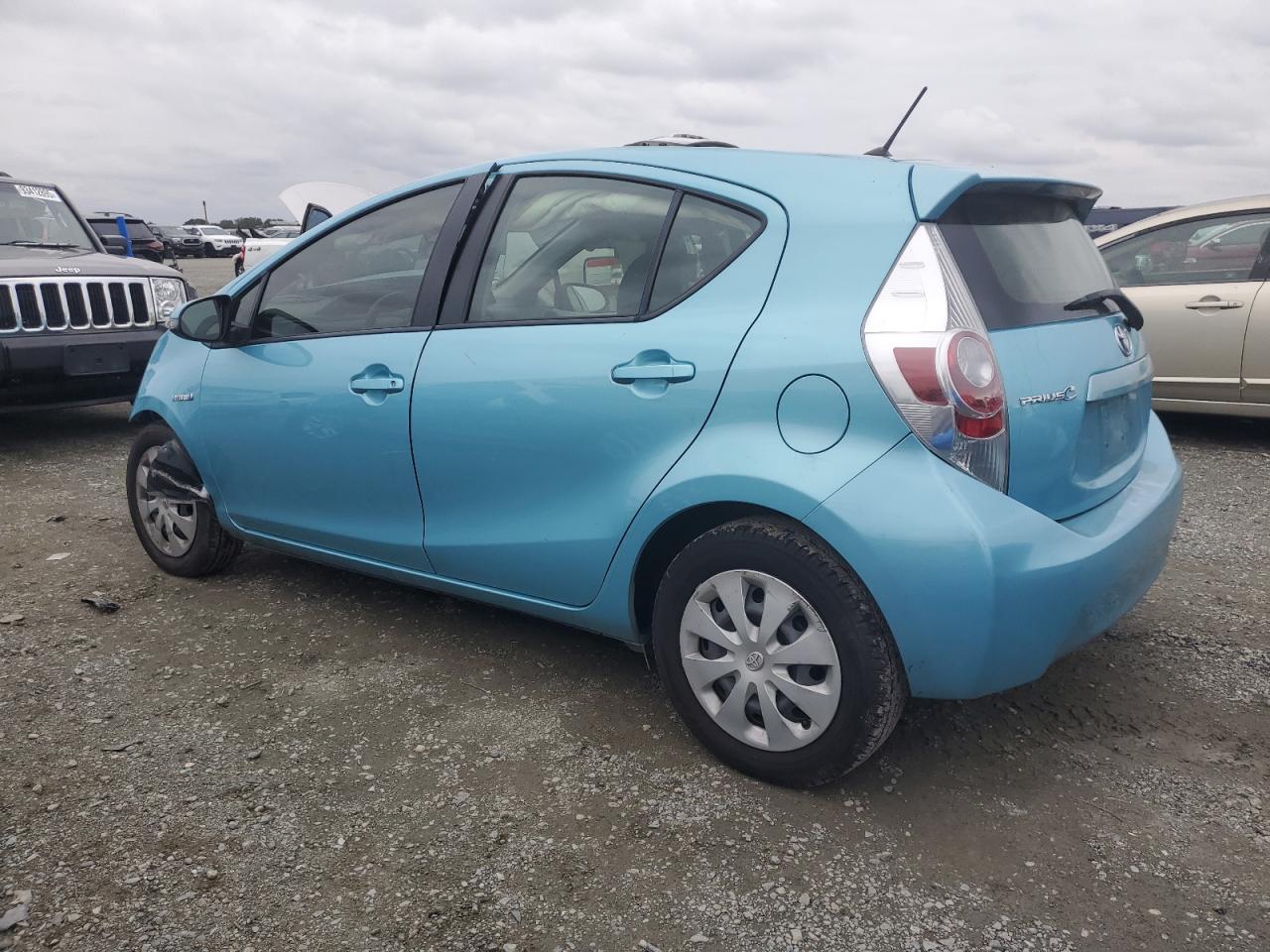 TOYOTA PRIUS C
