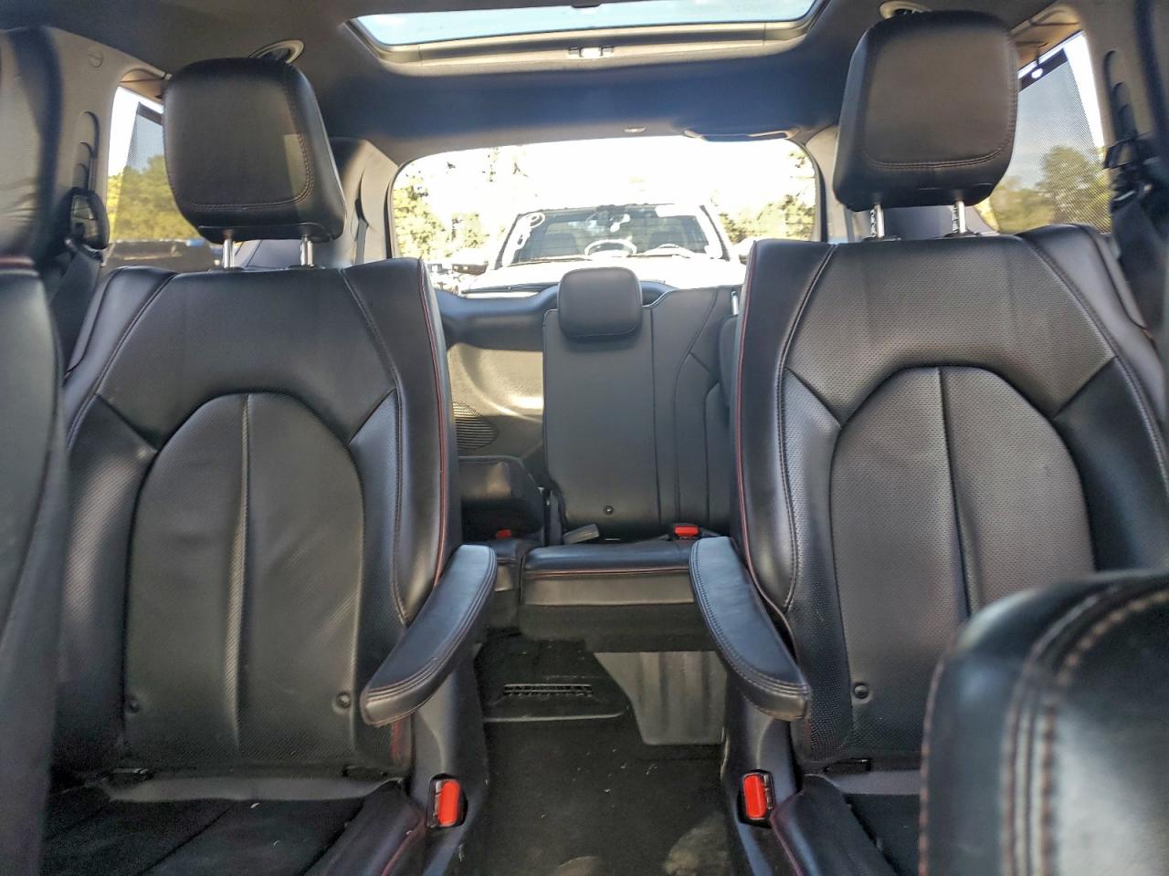 CHRYSLER PACIFICA HYBRID LIMITED