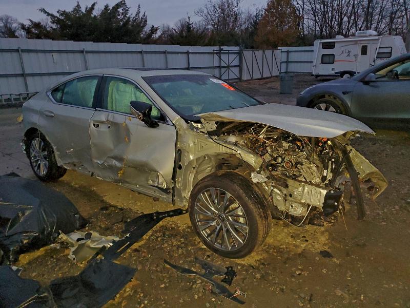 2020 LEXUS ES 350 #3298105180