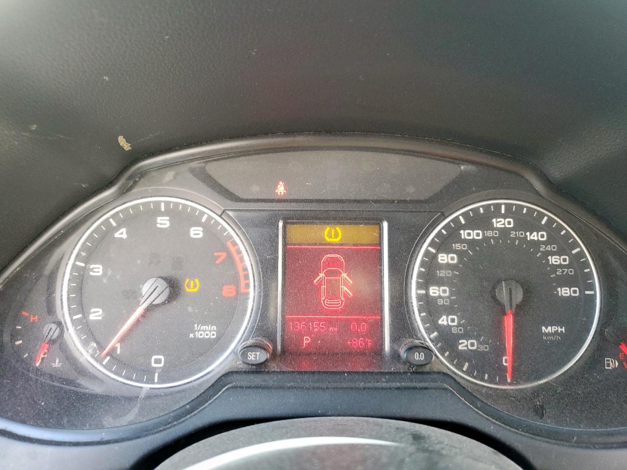 AUDI Q5 PREMIUM PLUS