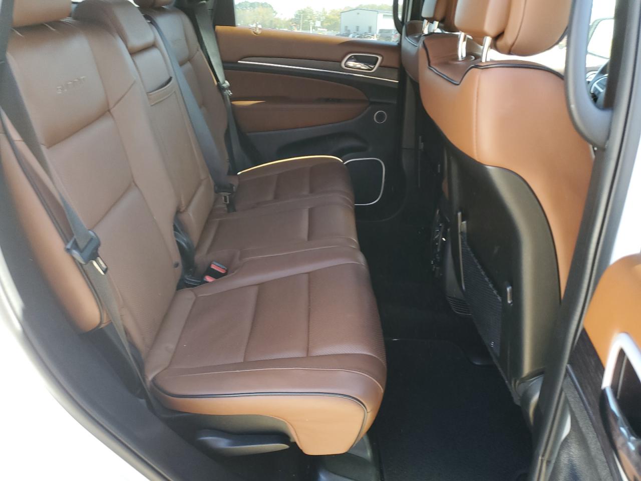 JEEP GRAND CHEROKEE SUMMIT