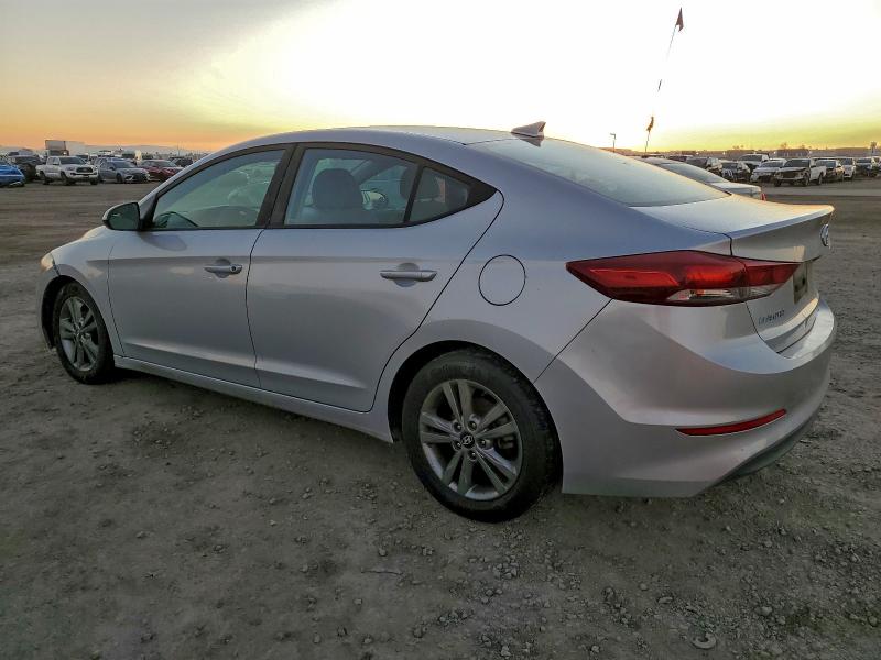 2018 HYUNDAI ELANTRA SE #3305329330