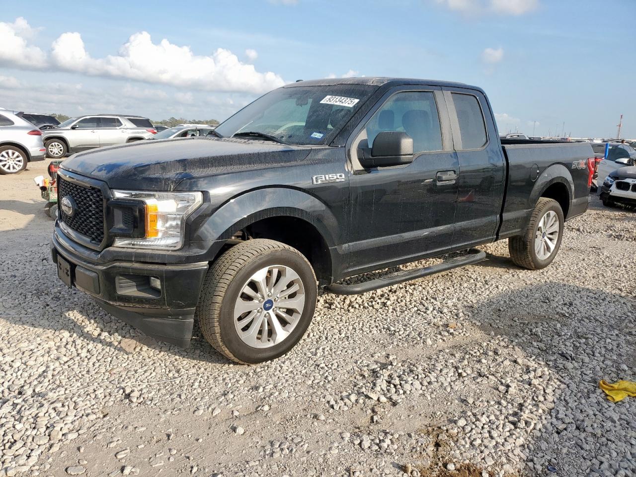 FORD F-150 SUPER CAB