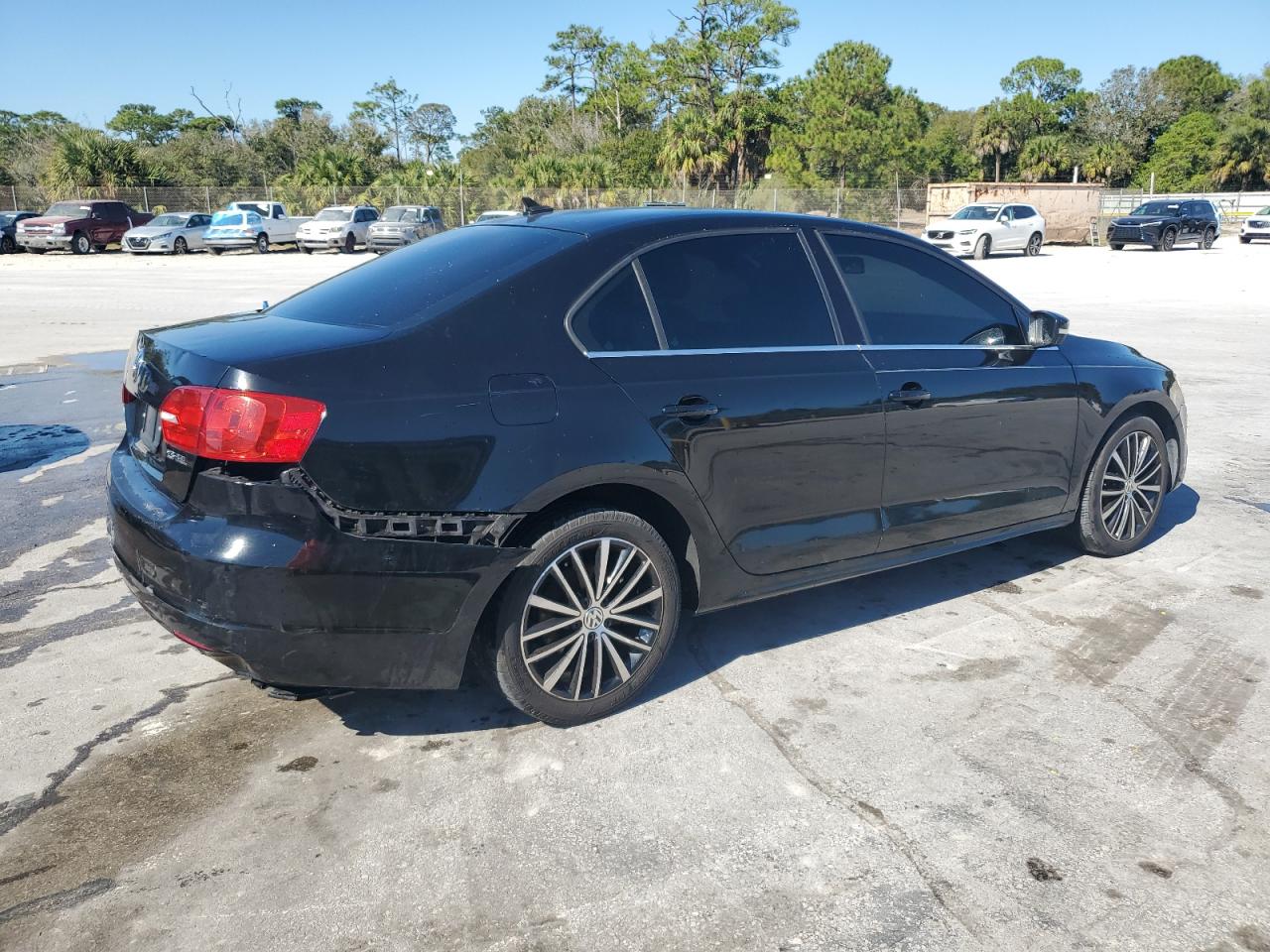 Lot #3302843908 2011 VOLKSWAGEN JETTA SEL